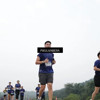 Runner Photo 7414314