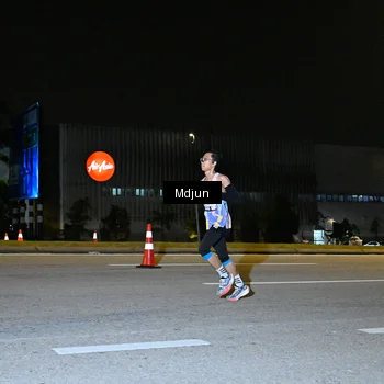 Runner Photo 7414318