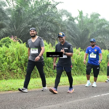 Runner Photo 7414319