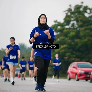 Runner Photo 7414320