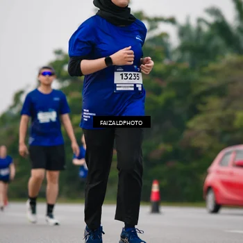 Runner Photo 7414322
