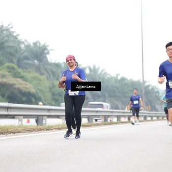 Runner Photo 7414331