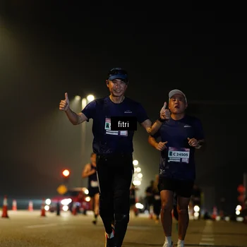 Runner Photo 7414333
