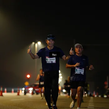 Runner Photo 7414334