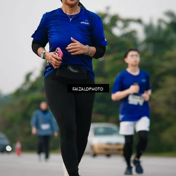 Runner Photo 7414339