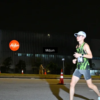 Runner Photo 7414340