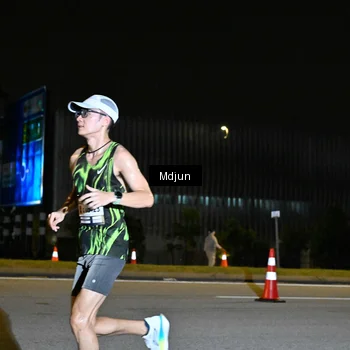 Runner Photo 7414342