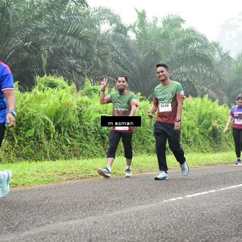 Runner Photo 7414348