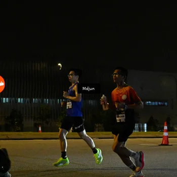 Runner Photo 7414354