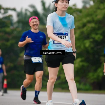 Runner Photo 7414355