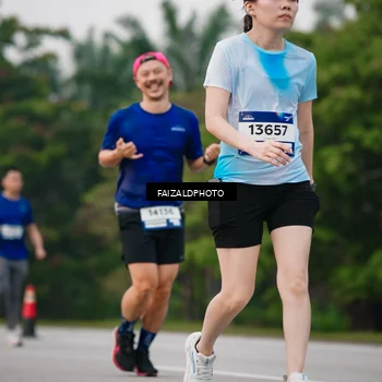 Runner Photo 7414356