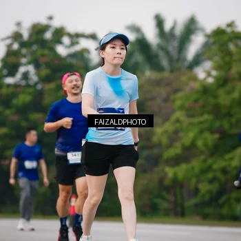 Runner Photo 7414381