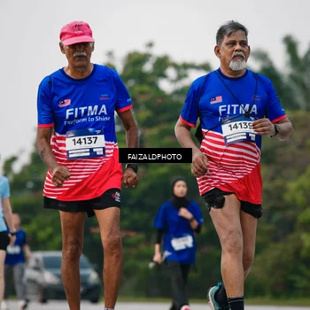 Runner Photo 7414394
