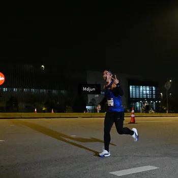 Runner Photo 7414414