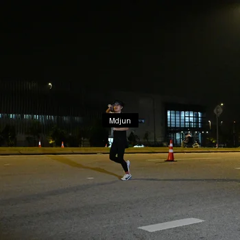 Runner Photo 7414415