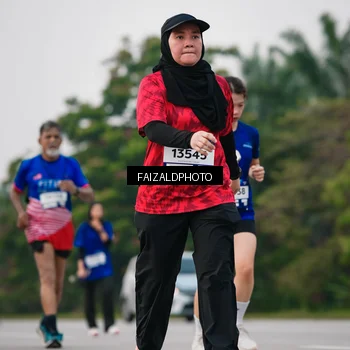 Runner Photo 7414416