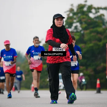 Runner Photo 7414446