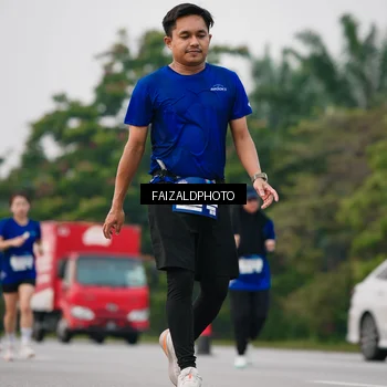 Runner Photo 7414453