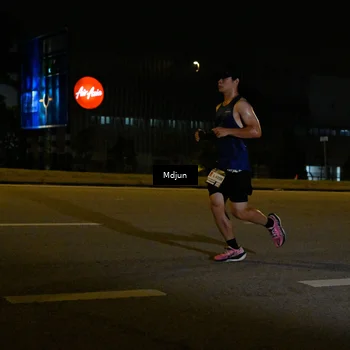 Runner Photo 7414467