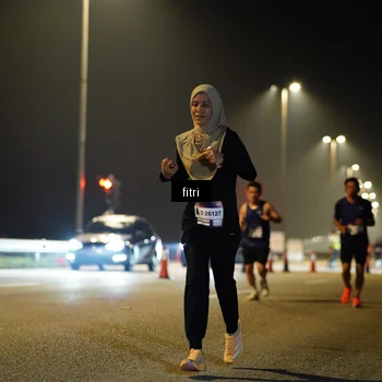 Runner Photo 7414486