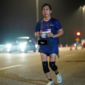 Runner Photo 7414498