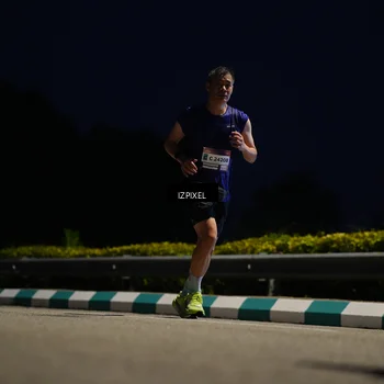 Runner Photo 7414544