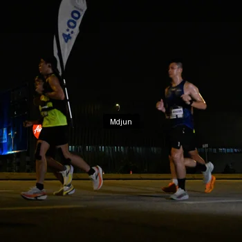 Runner Photo 7414571