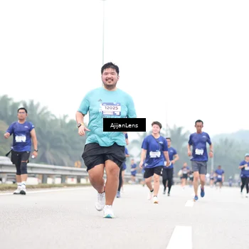 Runner Photo 7414583