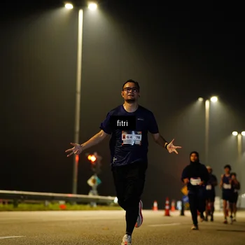 Runner Photo 7414589