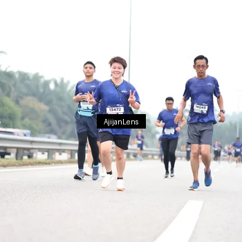 Runner Photo 7414615