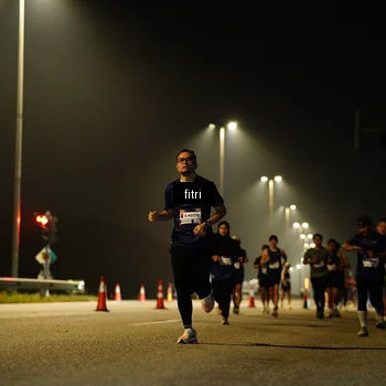 Runner Photo 7414616