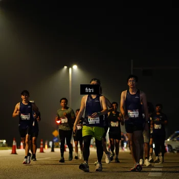 Runner Photo 7414637
