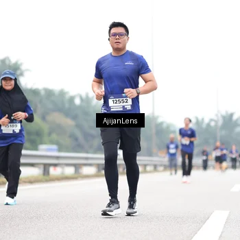 Runner Photo 7414646