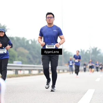 Runner Photo 7414649
