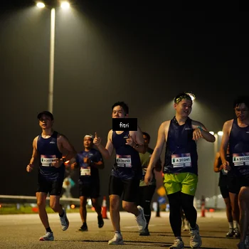 Runner Photo 7414654
