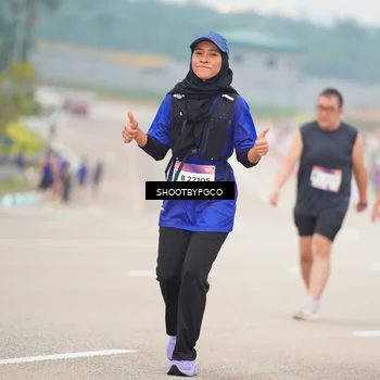 Runner Photo 7414657