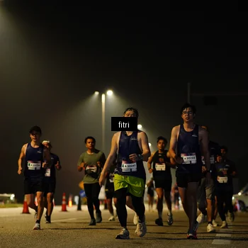 Runner Photo 7414667