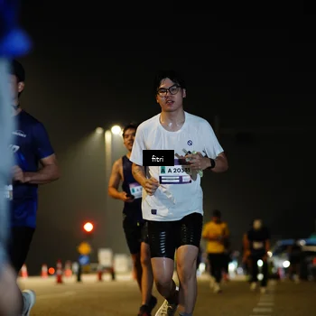 Runner Photo 7414691
