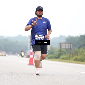 Runner Photo 7414735