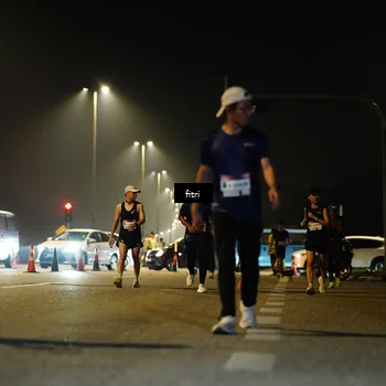 Runner Photo 7414744