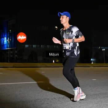 Runner Photo 7414784