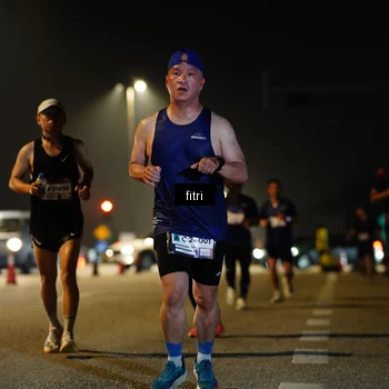 Runner Photo 7414795