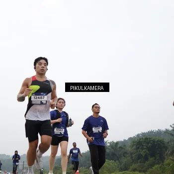 Runner Photo 7414805
