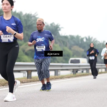 Runner Photo 7414819