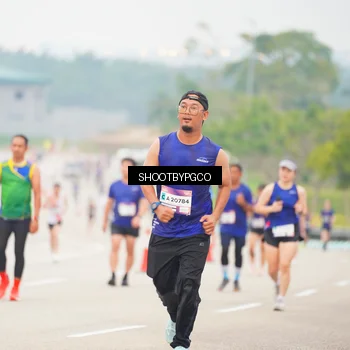 Runner Photo 7414866