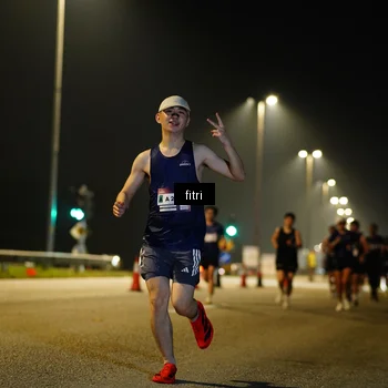 Runner Photo 7414883