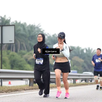 Runner Photo 7414885