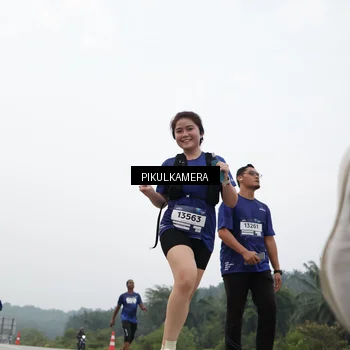 Runner Photo 7414886