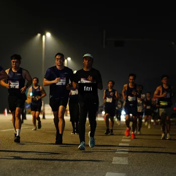 Runner Photo 7414912