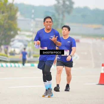 Runner Photo 7414921
